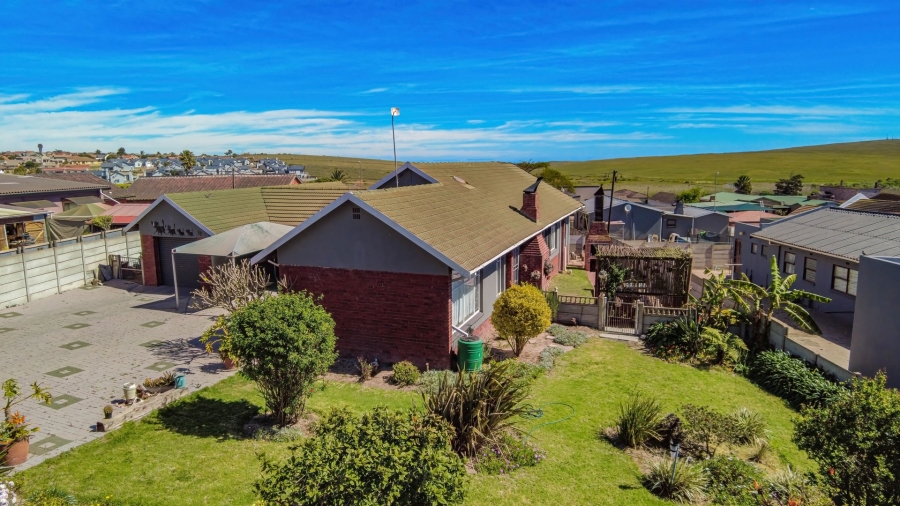 4 Bedroom Property for Sale in Vredenburg Western Cape